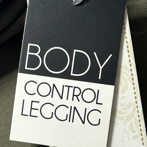 French laundry, body control, leggings size small olive color new with tags - Picture 9 of 9
